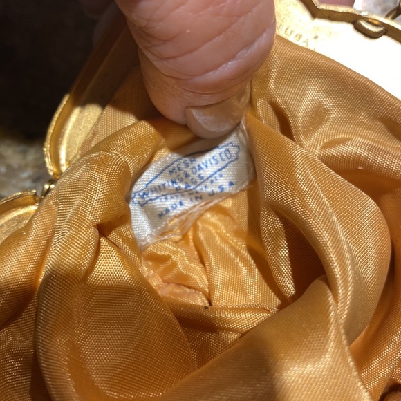 Whiting & Davis vintage gold coin purse/evening bag with chain handle. - Picture 2 of 6